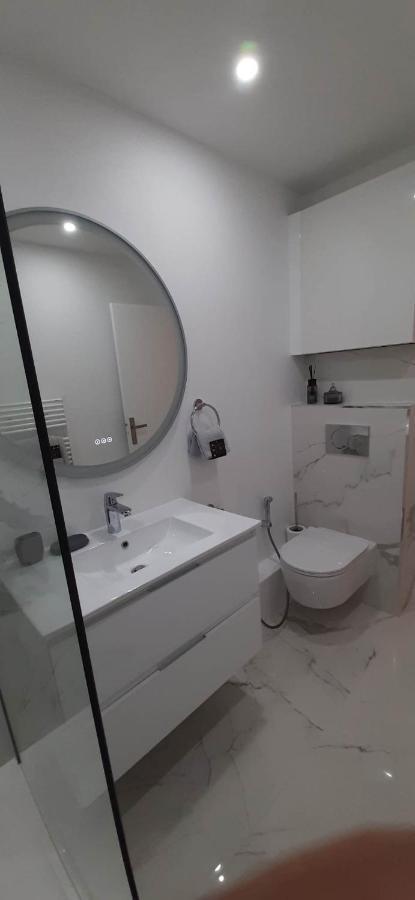 Magnifique Studio De 25 M2 Paris Luaran gambar